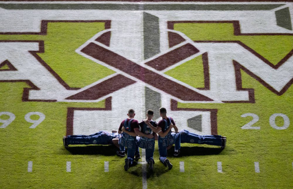 International Student Services, Texas A&M University, College Station - Did  you know? That the thumbs-up gesture Aggies make when saying Gig 'em was  the first hand sign of the Southwest Conference. For