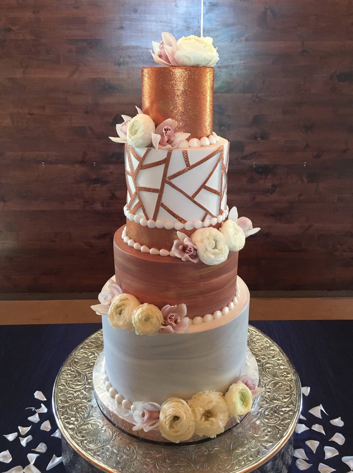 cakes-that-take-the-cake-insite-brazos-valley-magazine-be-in-the-know