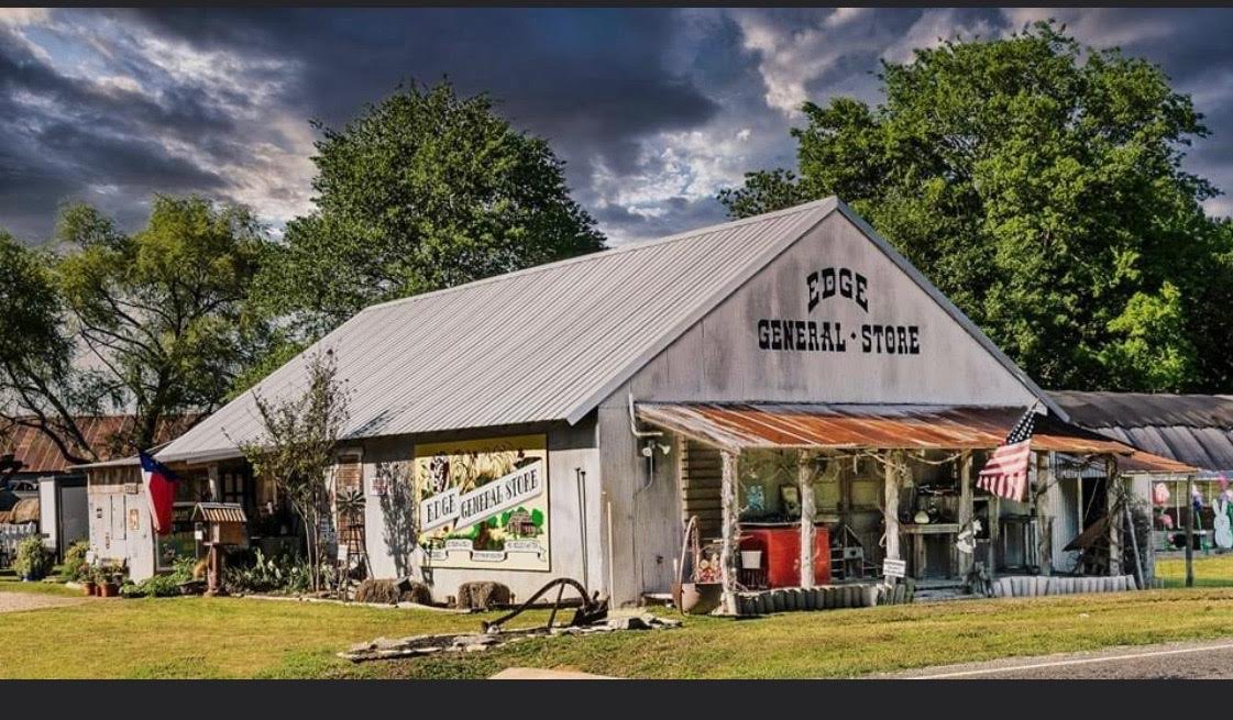 Where Friends Meet: Edge General Store provides blast to the past with ...
